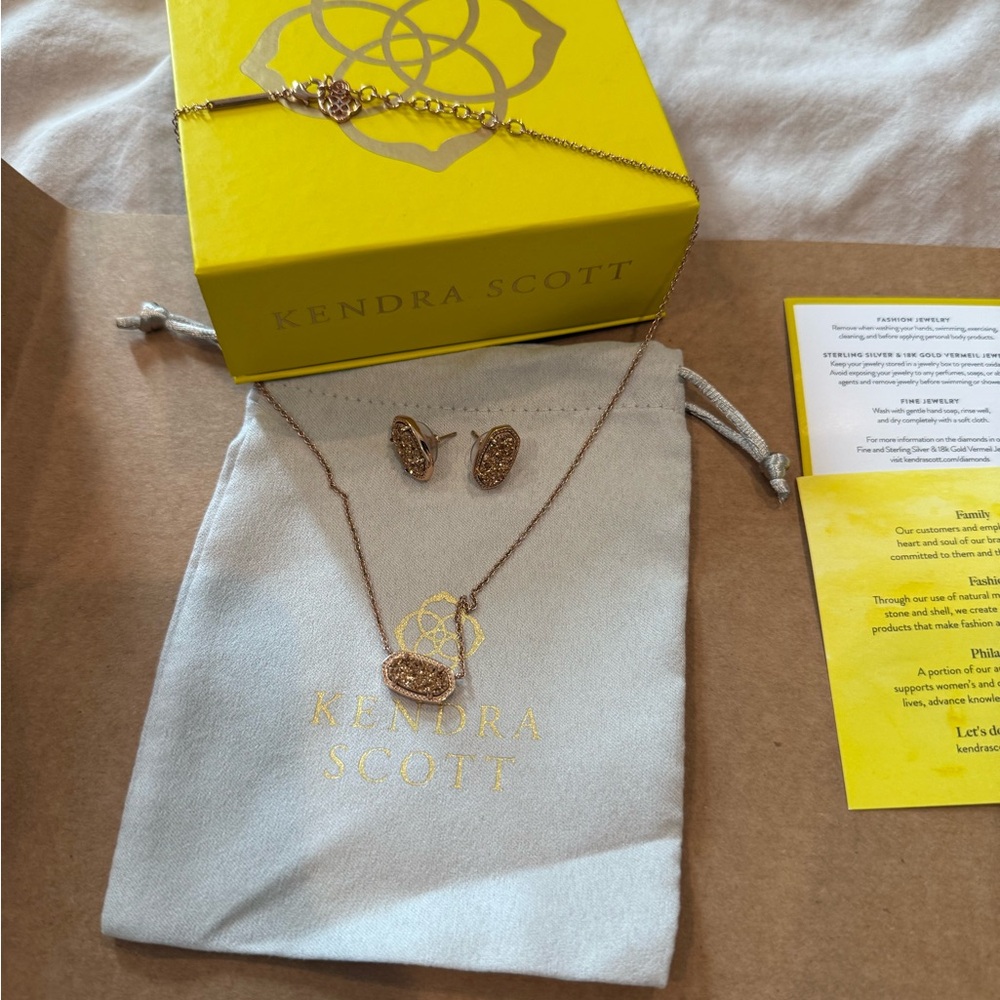 Kendra Scott Rose Gold Jewelry Set